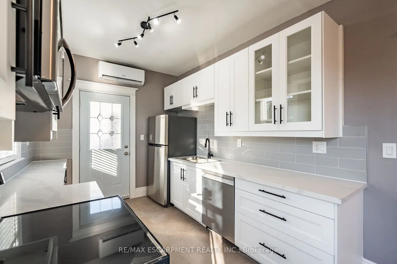 Additional image 8 of 68-70 Robert Street