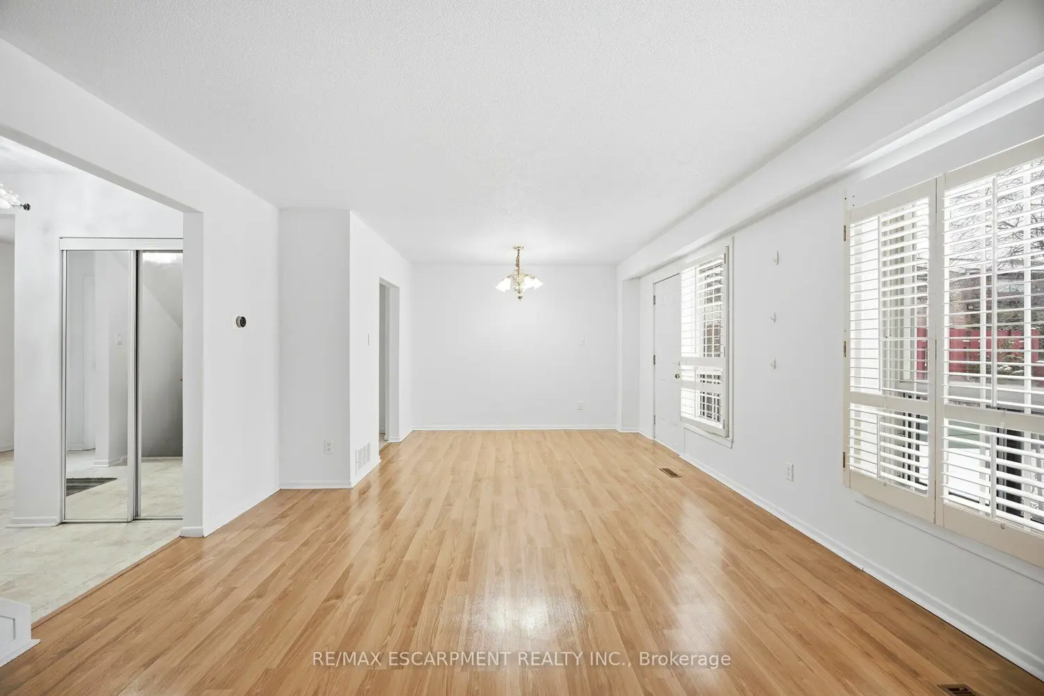 Additional image 8 of 25 Gosford Boulevard 24