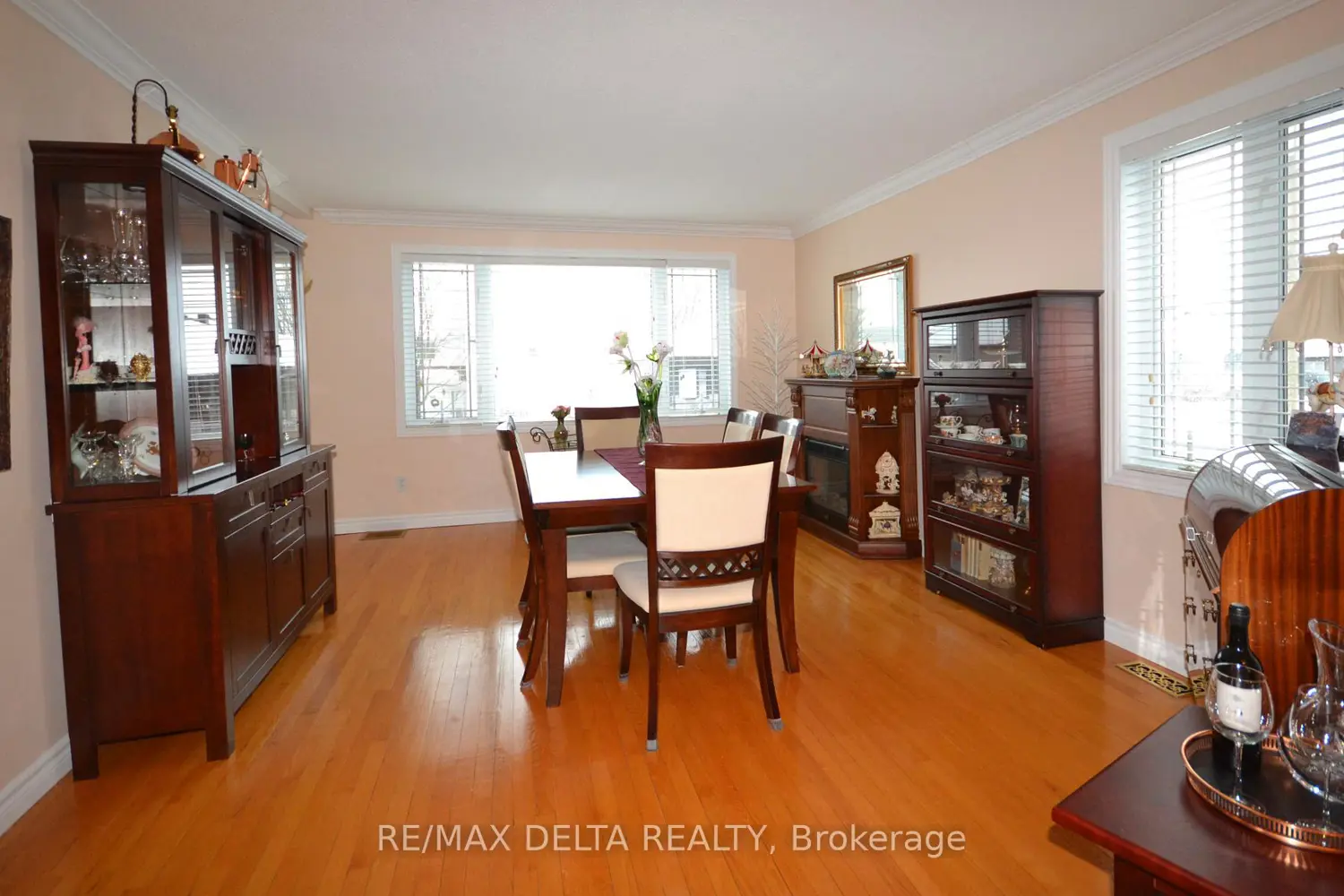 Additional image 8 of 909 Chapman Street