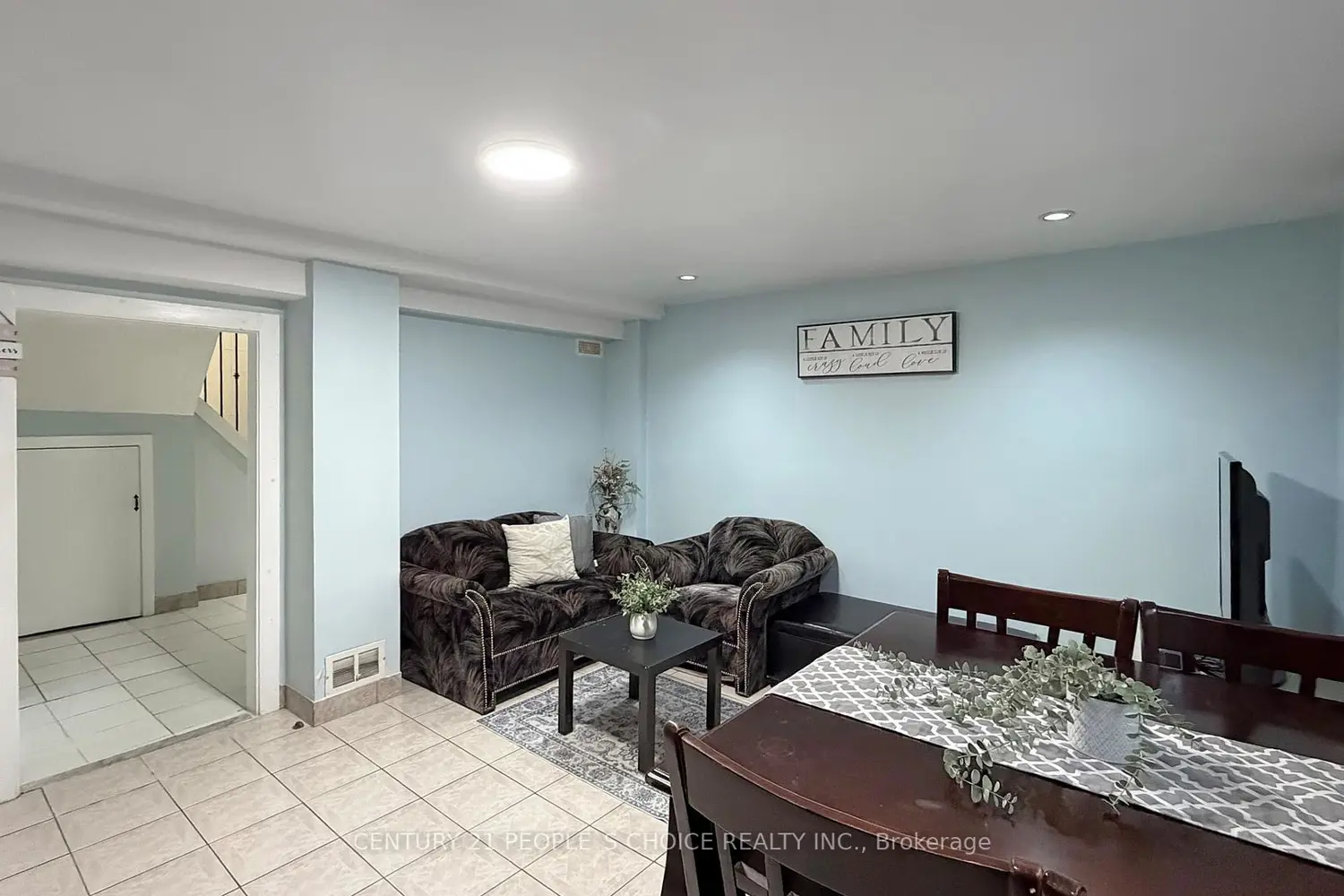 Additional image 16 of 2864 Weston Road