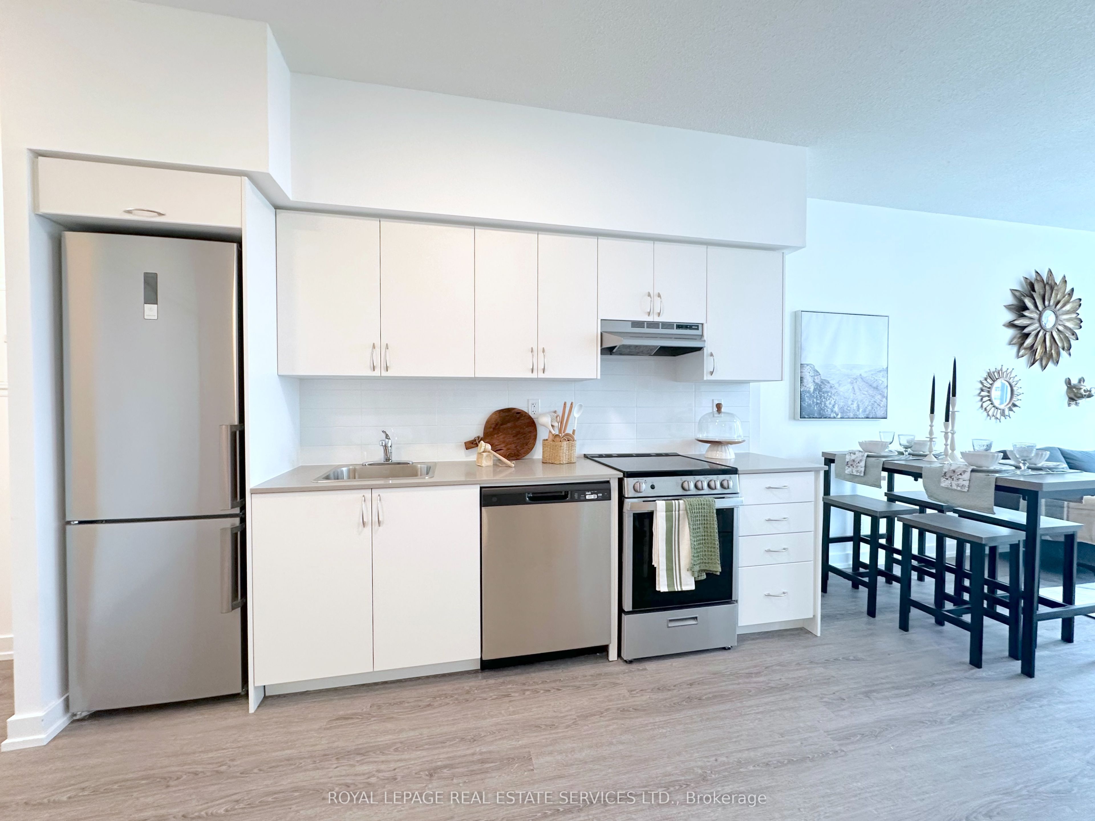 Additional image 3 of 323-25 Kitney Drive, Ajax, ON, L1S 4S4