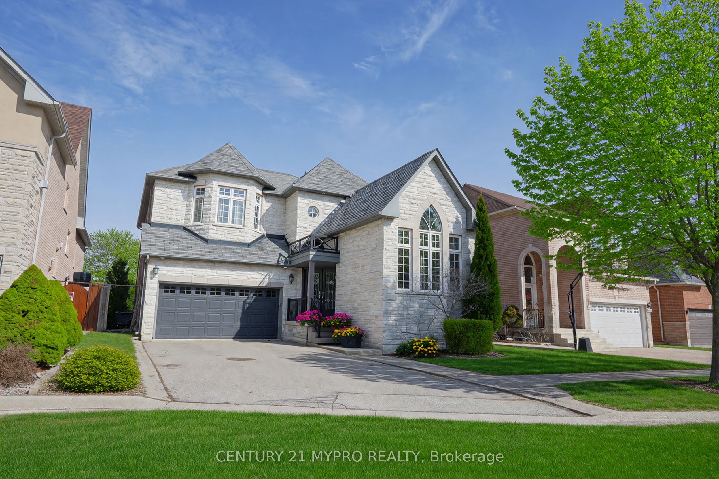 BSMT-40 Wellspring Avenue, Richmond Hill, ON, L4E 4Z6