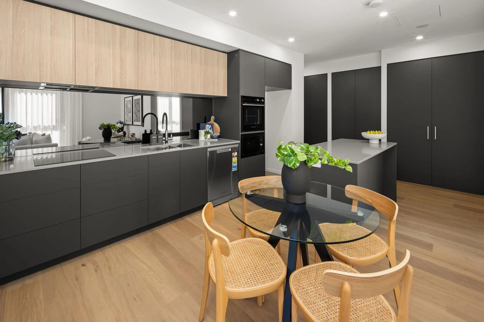 40 De Burgh Street, Lyneham ACT 2602