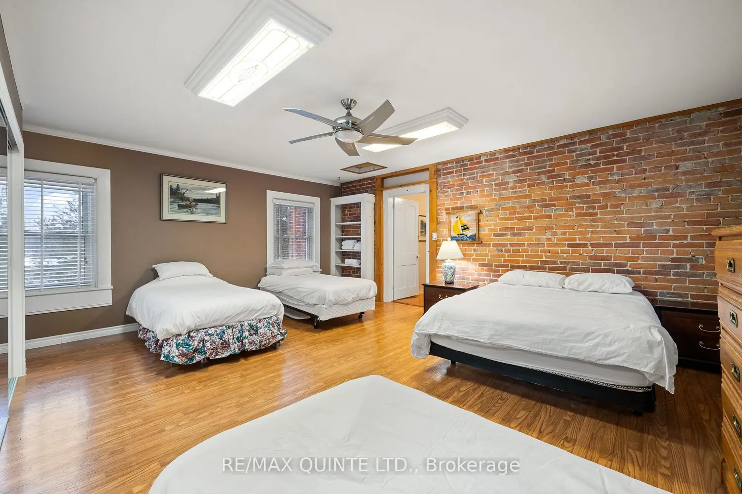 Additional image 10 of 449 Harmony Road