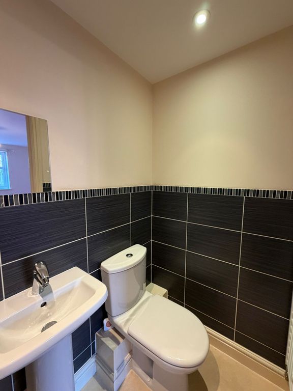 Additional image 13 of 2 bed flat for saleCarlyle Place, Dumfries DG1