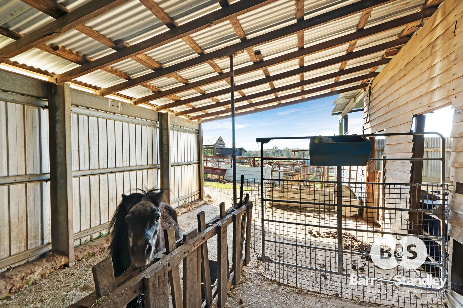 Additional image 8 of 32 James Road, Hamel WA 6215