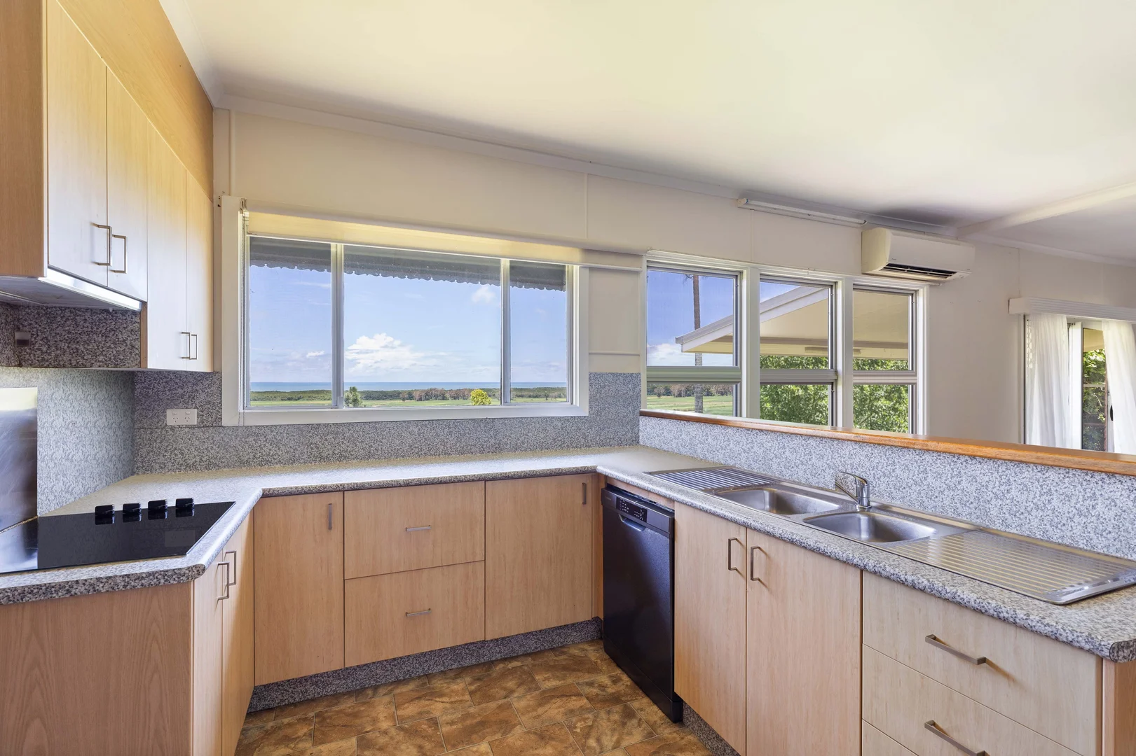 Additional image 9 of 93 Santarossa Road, Cooya Beach QLD 4873