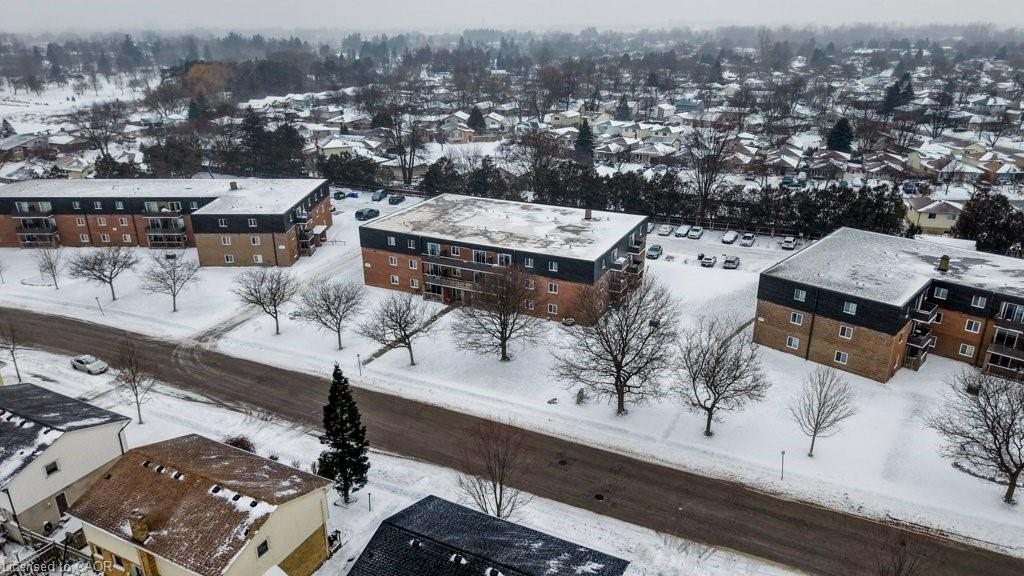 Additional image 3 of 302-370 Admiral Drive, London, ON, N5V 3C2