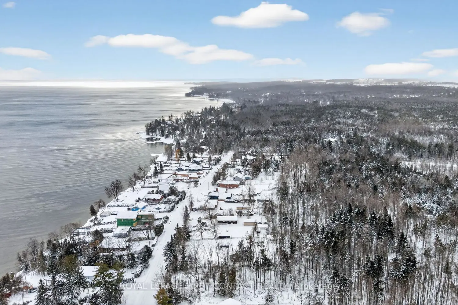 Additional image 5 of 2266 Lakeshore Road