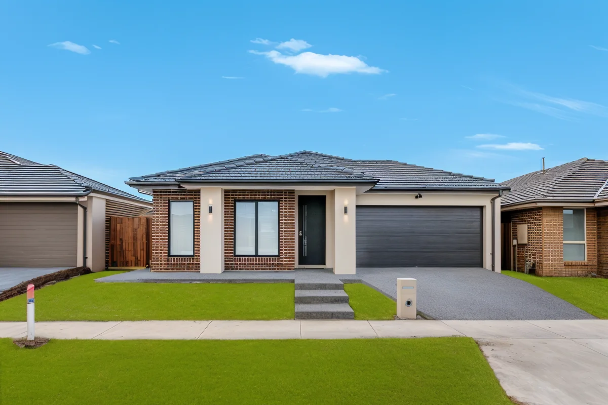 Additional image 2 of 19 Bonza Circuit, Clyde North VIC 3978