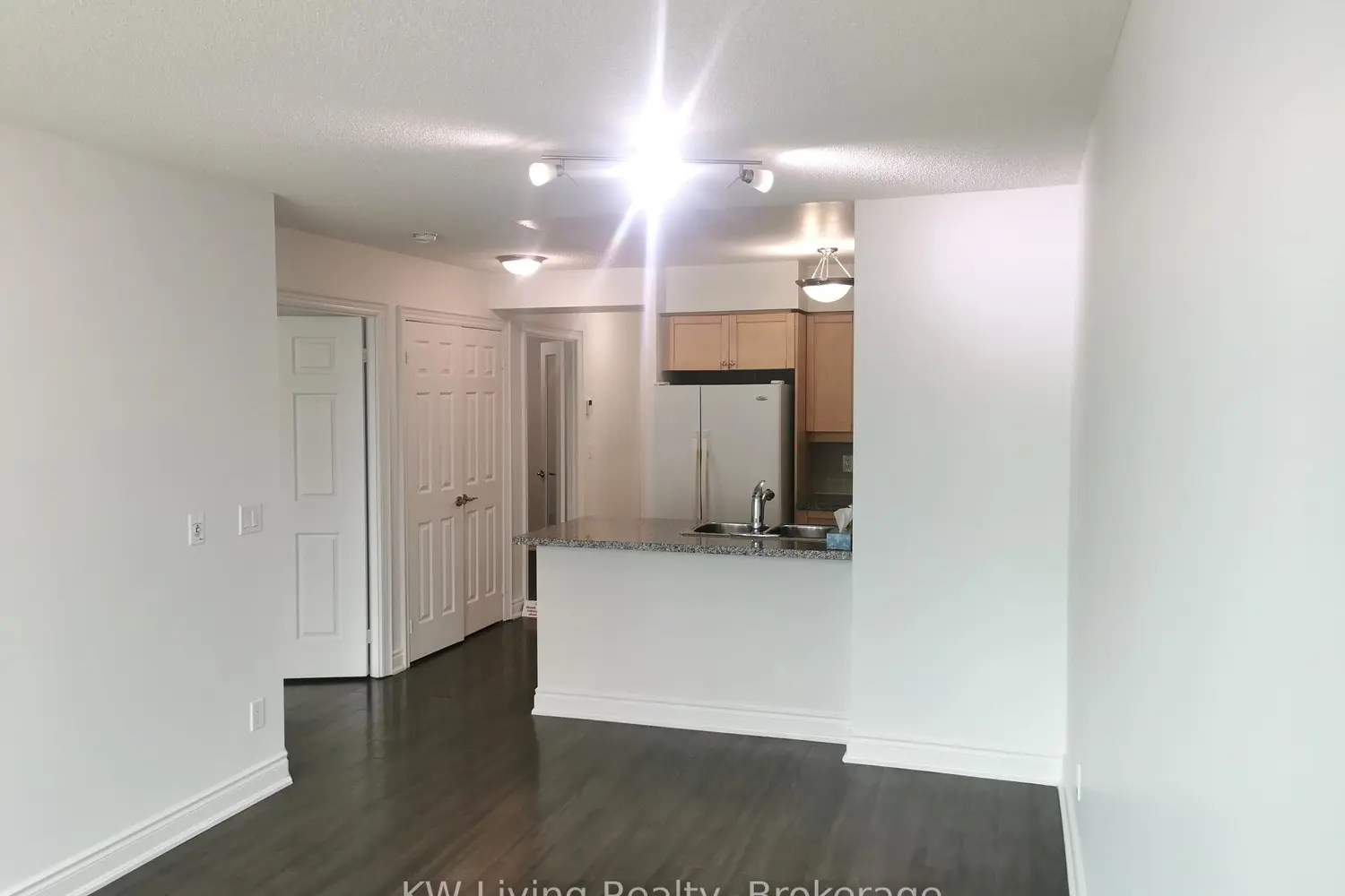 Additional image 15 of 15 Greenview Avenue 1502