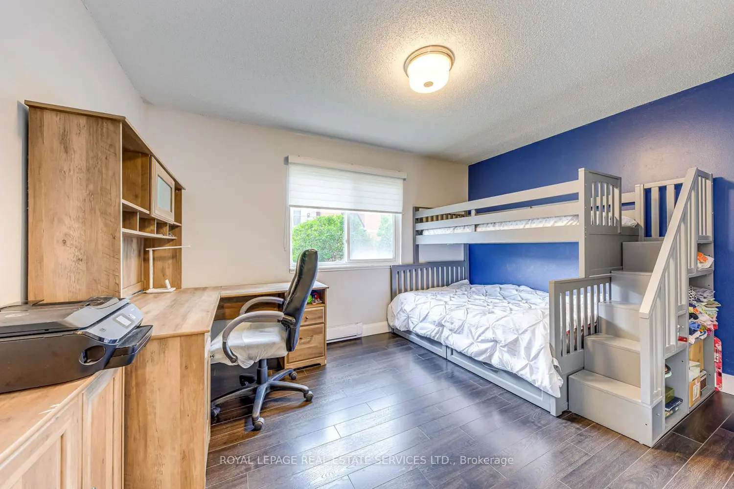 Additional image 12 of 1450 Glen Abbey Gate 911