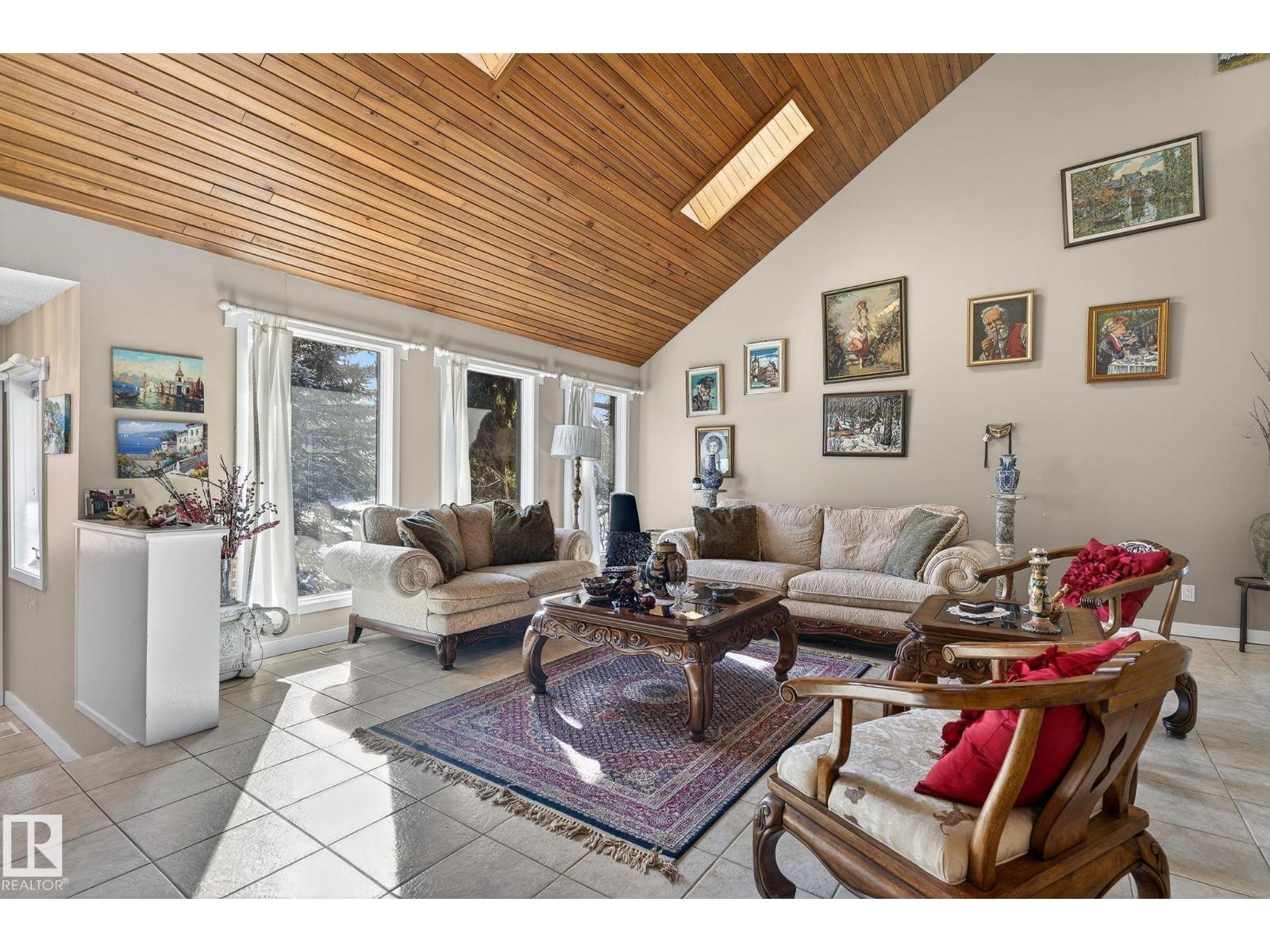 Additional image 4 of 5604 174 Street NW, Edmonton, AB, T6M1J1