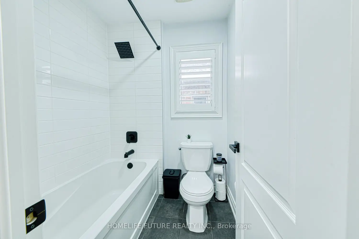 Additional image 16 of 14 Dancing Waters Road