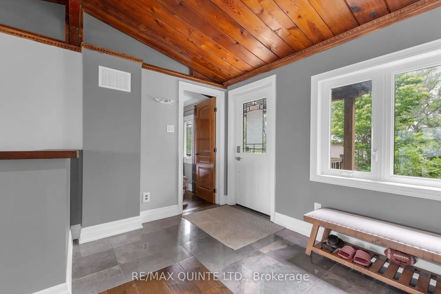 Additional image 3 of 110 Hickory Bay Road