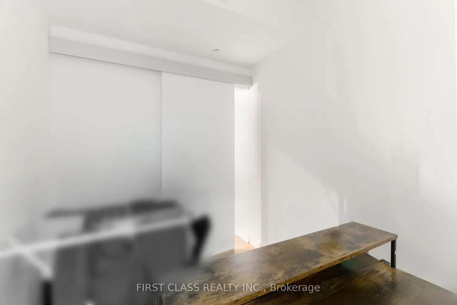 Additional image 11 of 135 East Liberty Street 2606