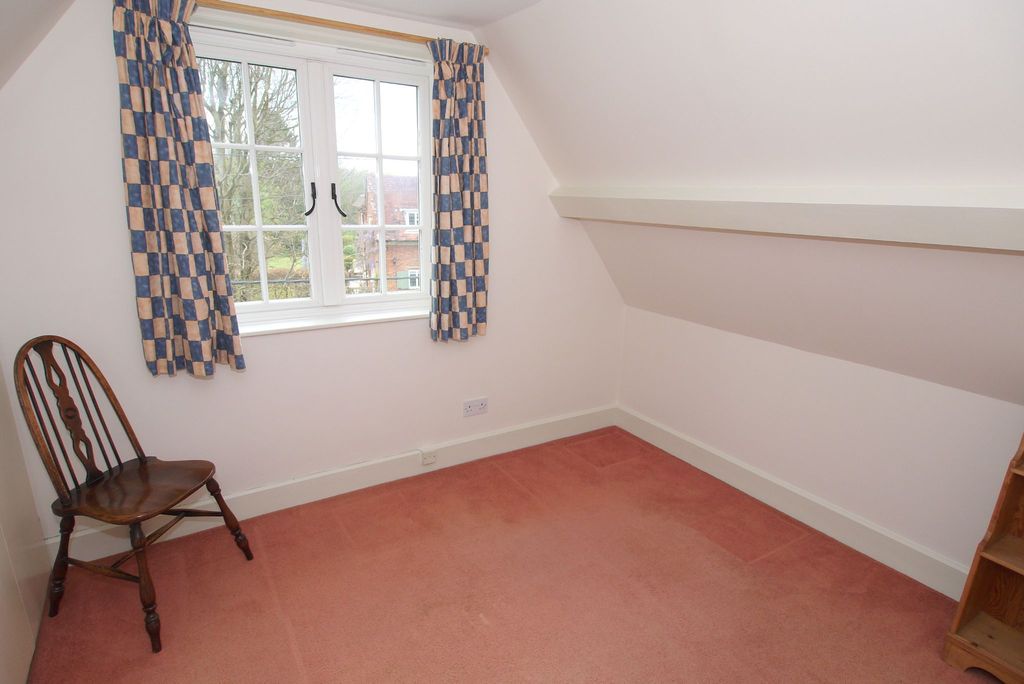 Additional image 9 of 4 bed semi-detached house for saleBrasted Chart, Westerham TN16