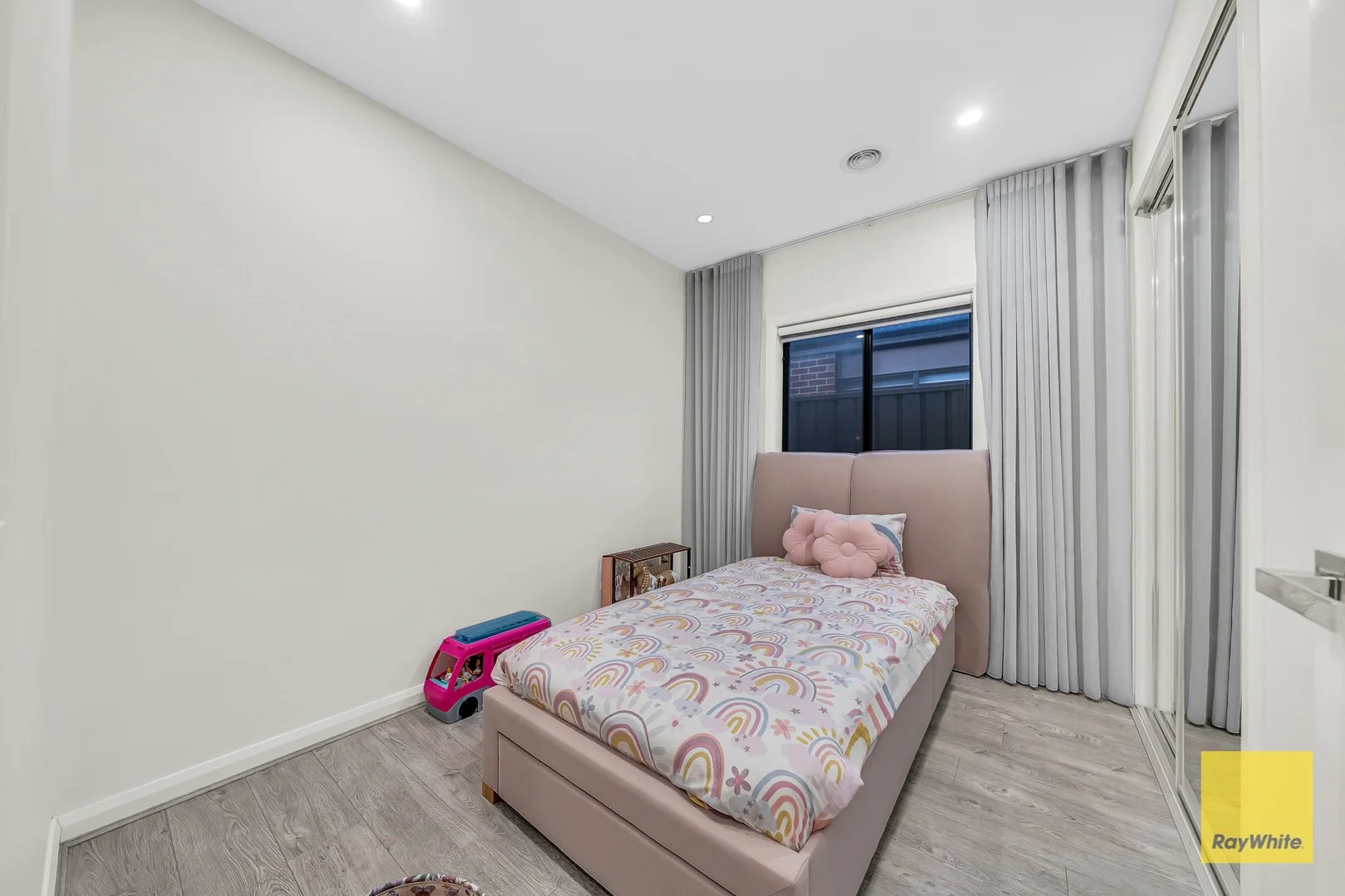Additional image 9 of 40 Legrange Crescent, Fraser Rise VIC 3336
