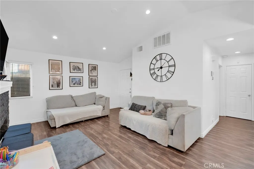 Additional image 39 of 1065 Martinez, Colton, CA 92324