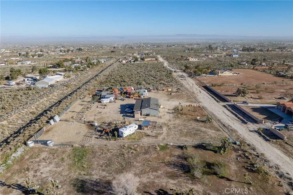 Additional image 8 of 11074 Redwood Rd, Pinon Hills, CA 92372