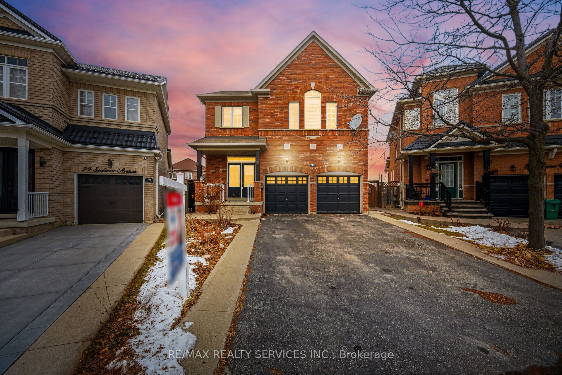 31 Seahorse Avenue, Brampton, ON, L6V 4N7