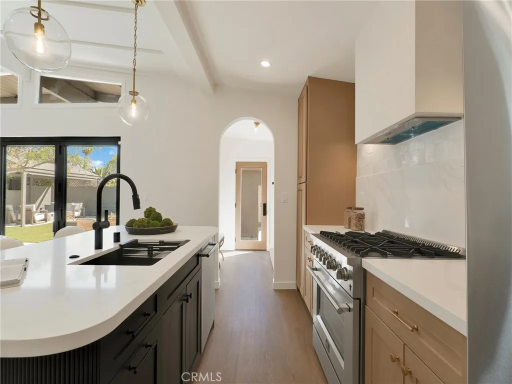 Additional image 45 of 17156 Bullock St, Encino, CA 91316