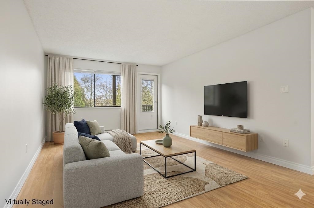 Additional image 6 of 302-10662 151a Street, Surrey, BC, V3R 8T3