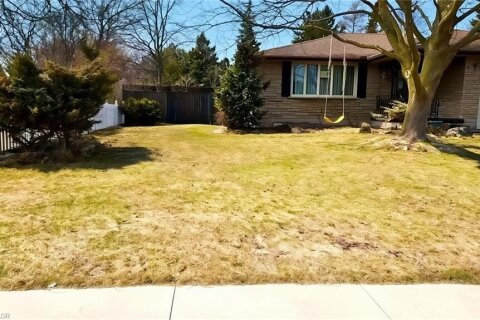 Additional image 6 of 416 Warrington Drive, Waterloo, ON, N2L 2P8