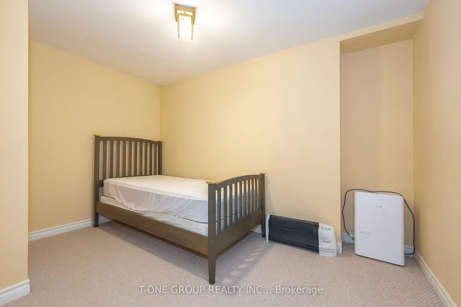 Additional image 17 of 124 Aitken Circle