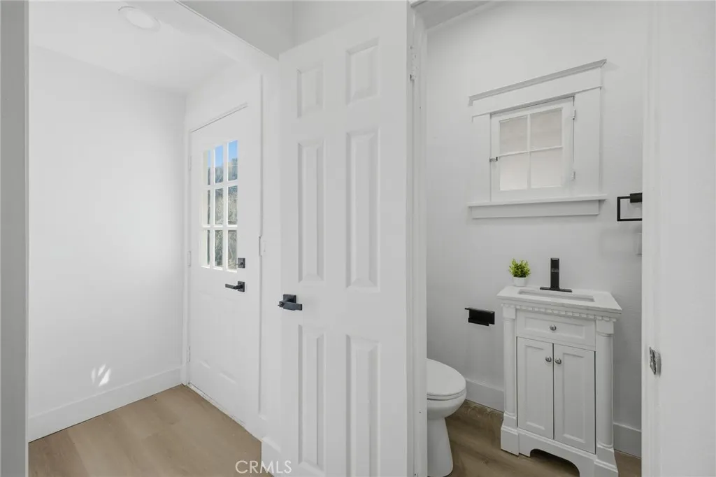 Additional image 135 of 661 N 4th St, Banning, CA 92220