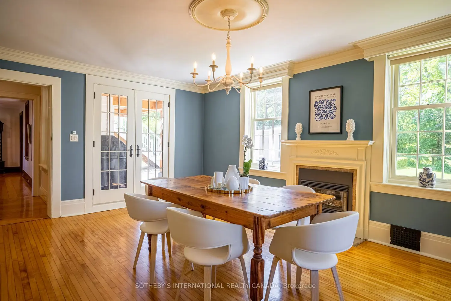 Additional image 3 of 220 Old Yonge Street