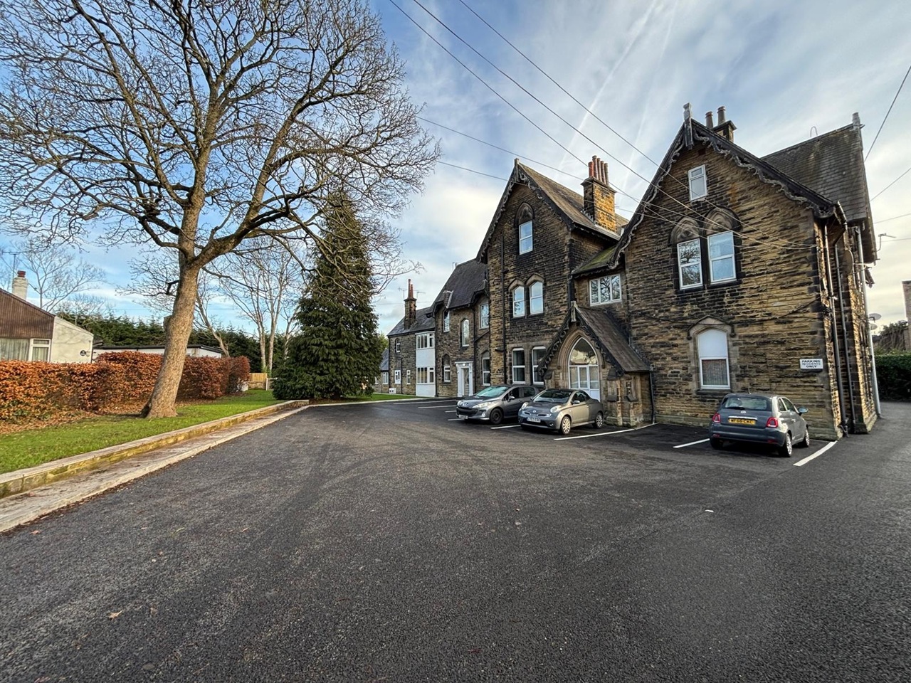 1 Bed Flat, Otley Road, LS16, N1 7GU