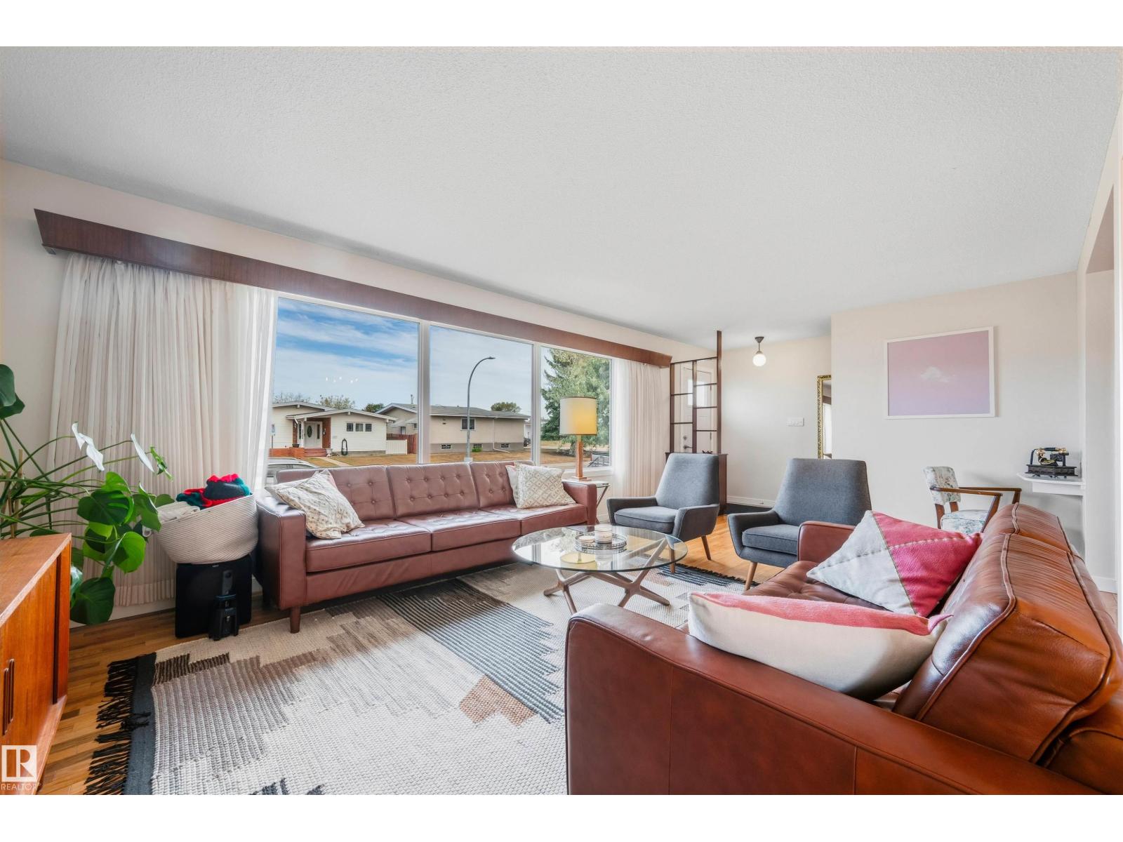Additional image 5 of 7811 148 Avenue NW, Edmonton, AB, T5C2T8