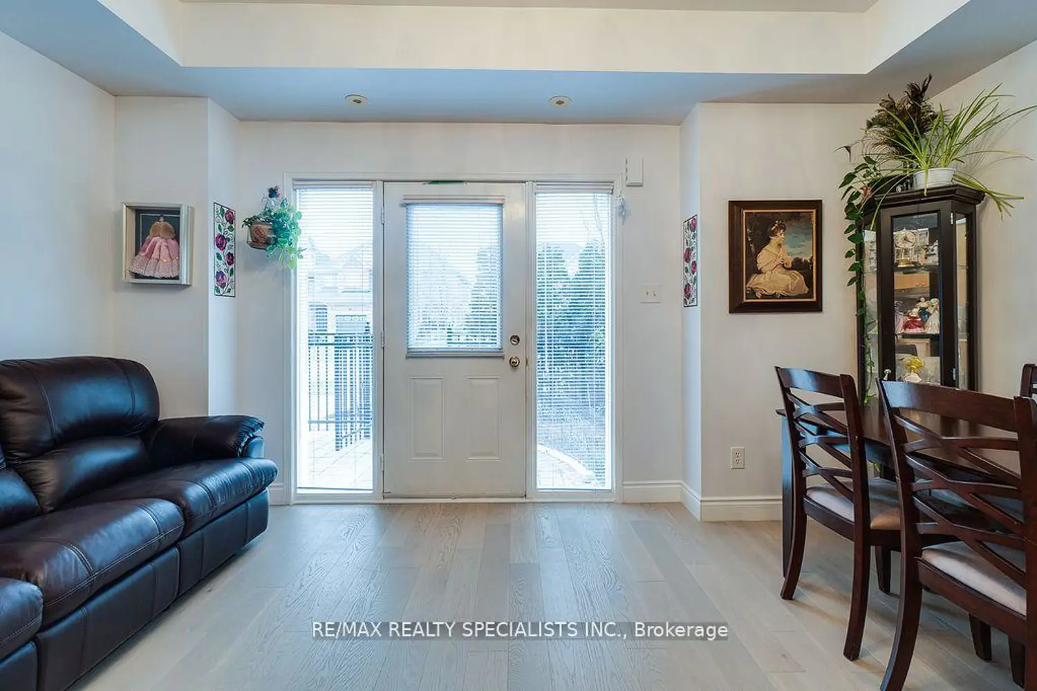 Additional image 3 of 4985 Southampton Drive 44