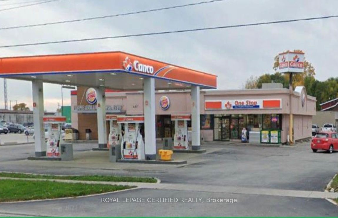 203 Indian Road S, Sarnia, ON, N7T 3W3