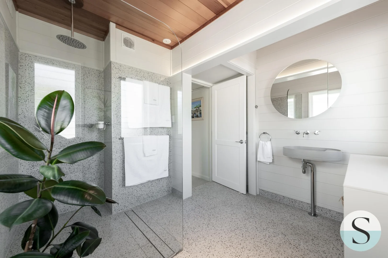 Additional image 17 of 84 Soldiers Road, Pelican NSW 2281