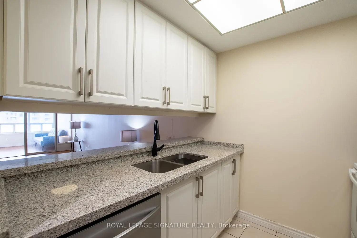 Additional image 4 of 7 Bishop Avenue 1604