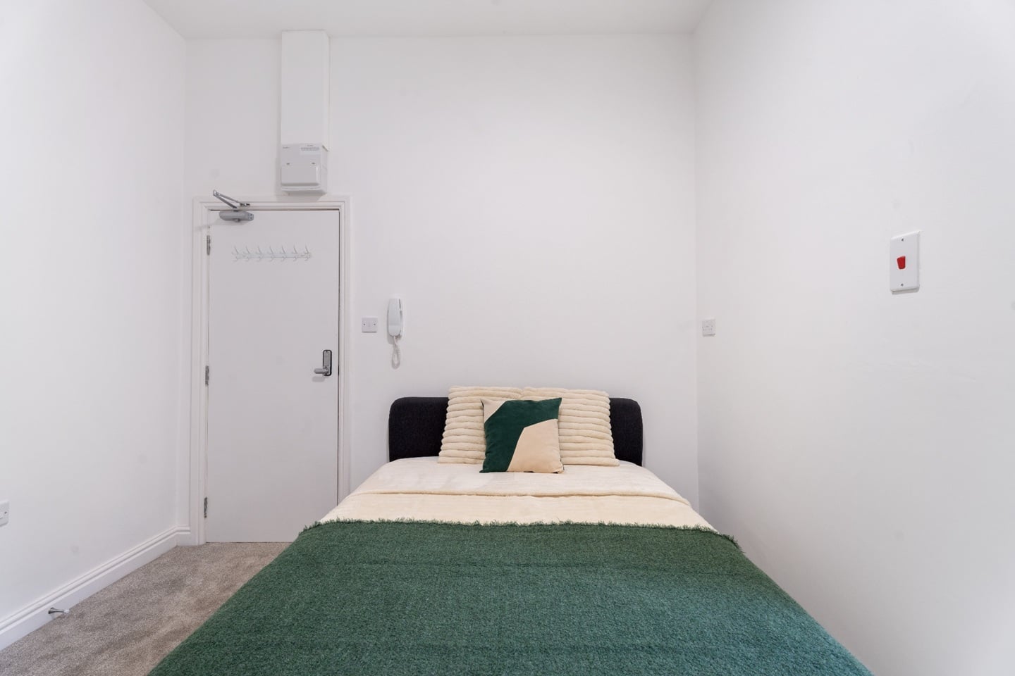 Additional image 13 of Room in a Shared House, Station Road, B14, N1 7GU