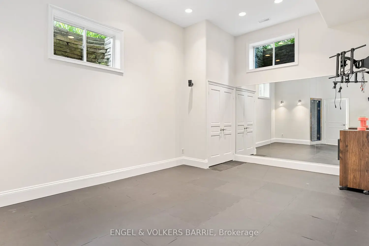 Additional image 15 of 6 Midves Court