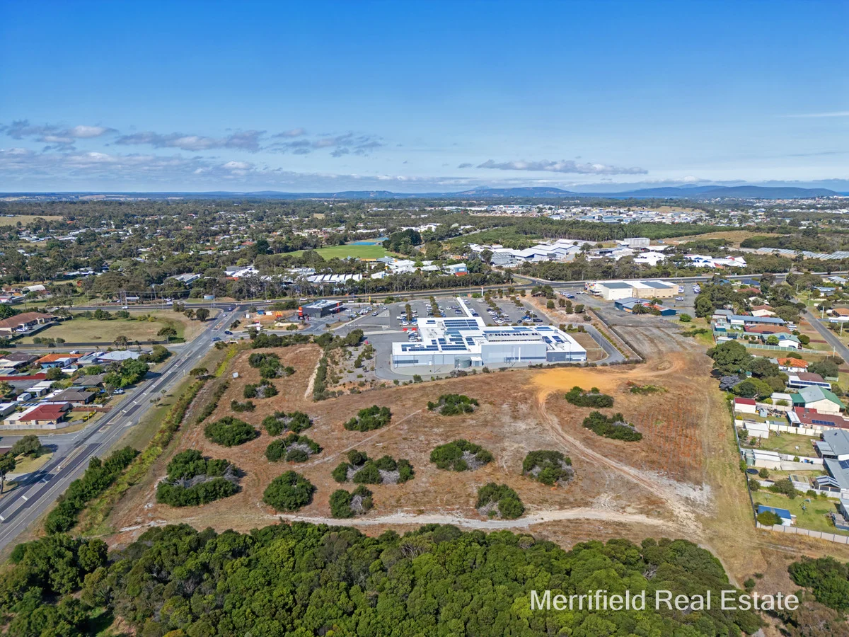 Additional image 6 of 100 Le Grande Avenue, Orana WA 6330