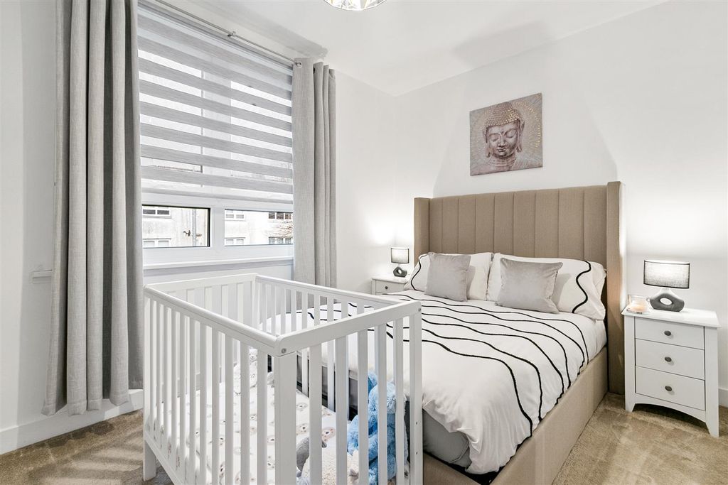 Additional image 11 of 2 bed flat for saleLilac Avenue, Clydebank G81
