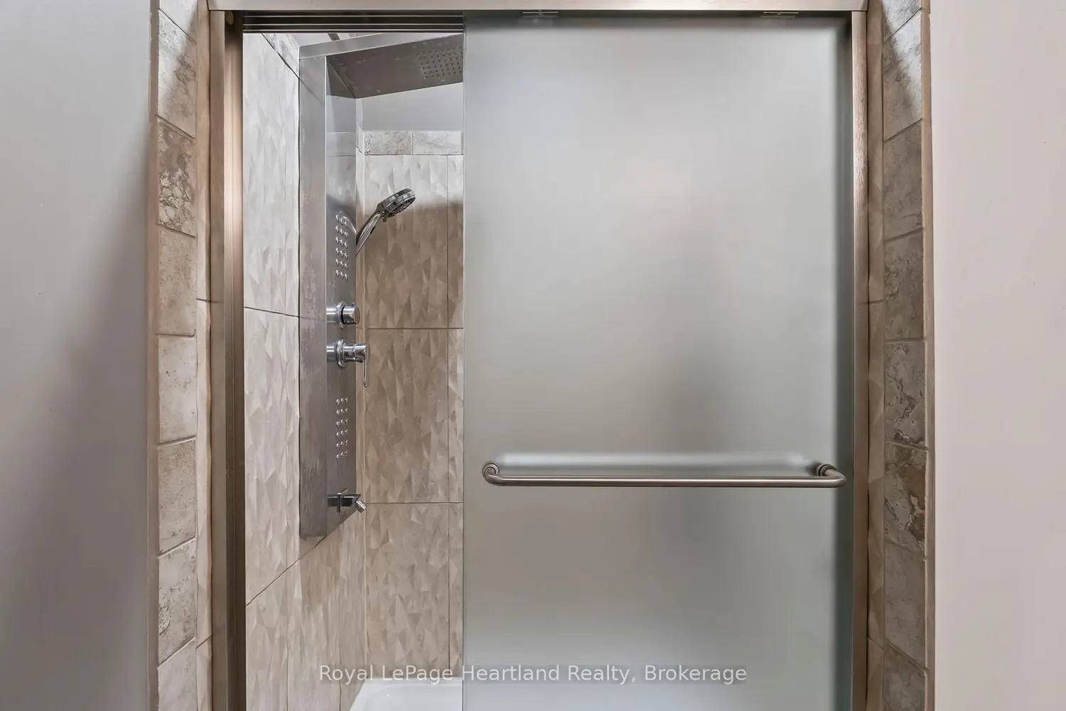 Additional image 13 of 1020 Main Street