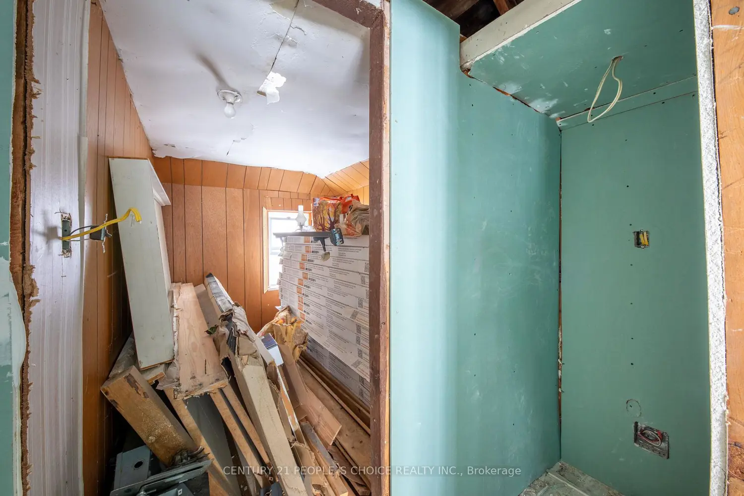 Additional image 13 of 250 Kingfisher Avenue