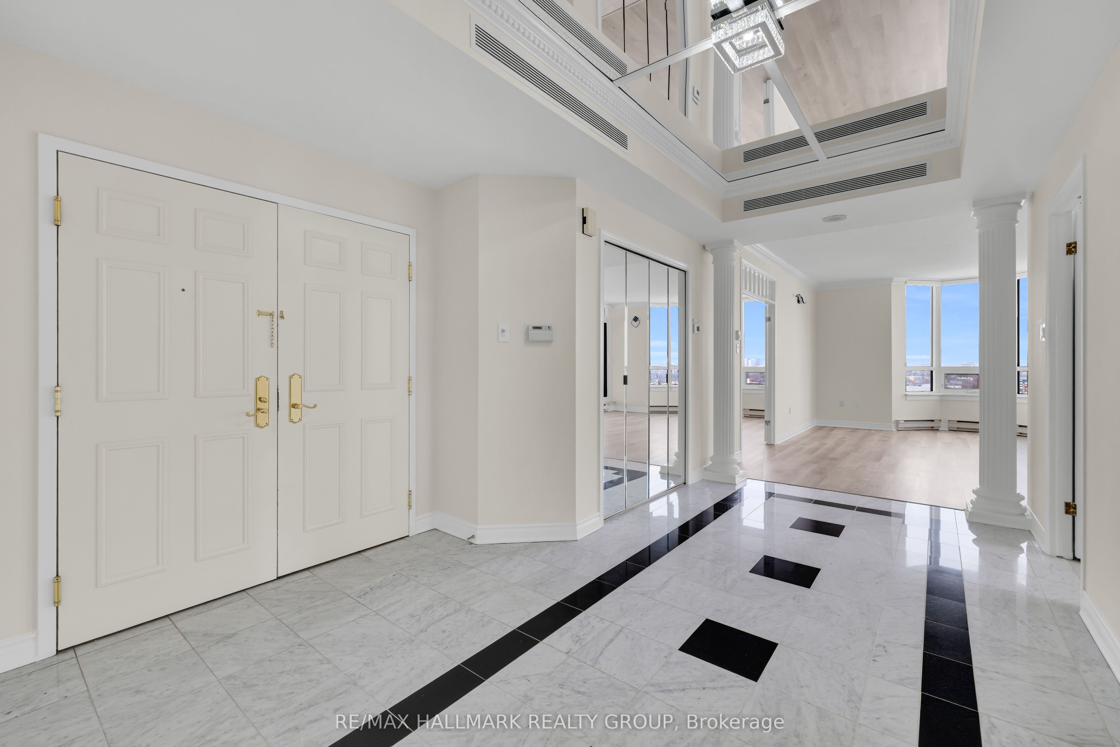 Additional image 3 of 1502-1480 Riverside Drive, Ottawa, ON, K1G 5H2