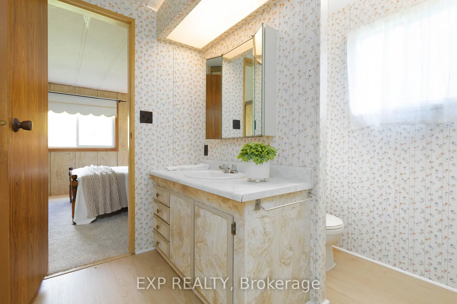 Additional image 9 of 11 Geneva Court