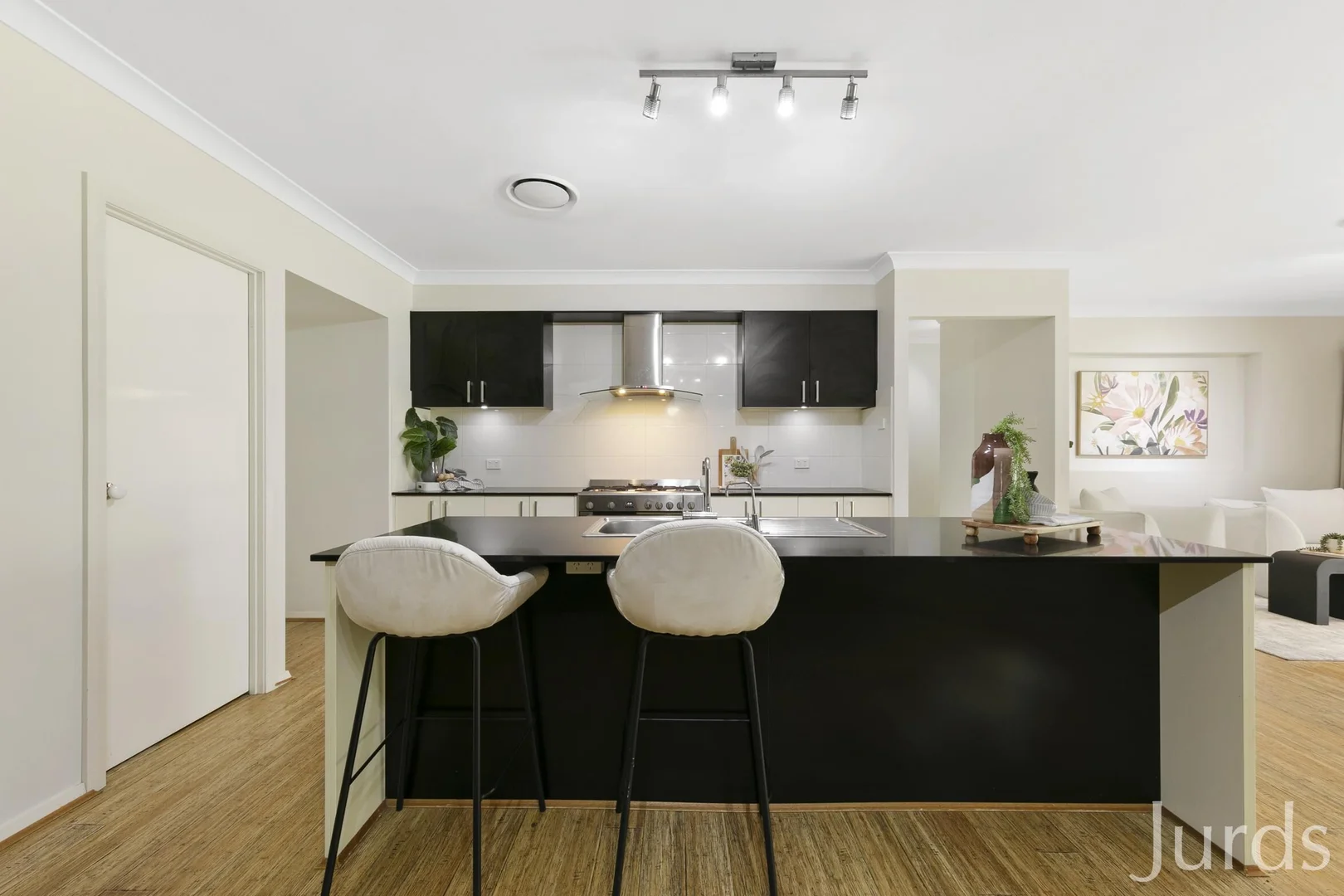 Additional image 7 of 26 The Ballabourneen, Lovedale NSW 2325