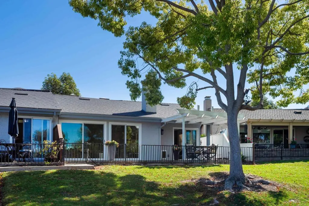 1554 Via Brisa Del Lago, San Marcos, CA 92078