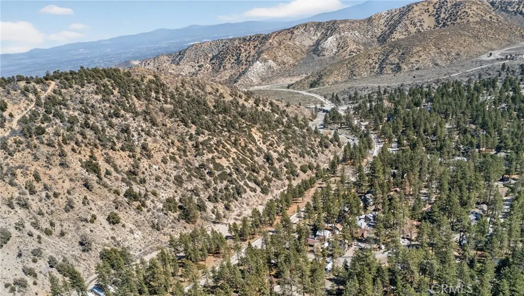 Additional image 91 of 5806 Victorville St, Wrightwood, CA 92397