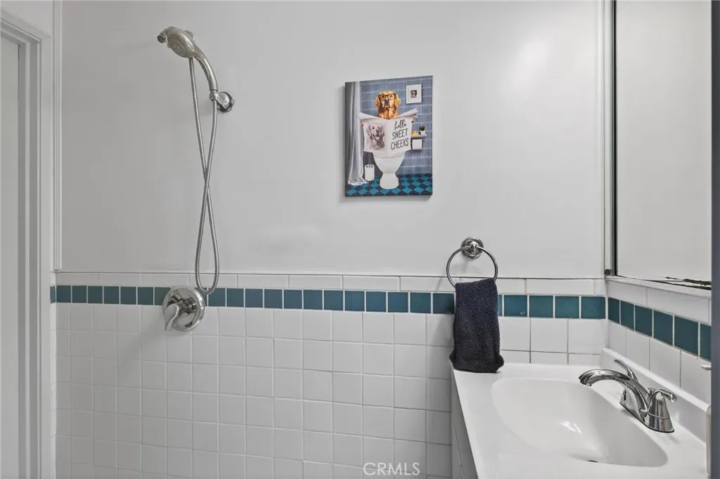 Additional image 15 of 722 W 223rd St Unit 2, Torrance, CA 90502