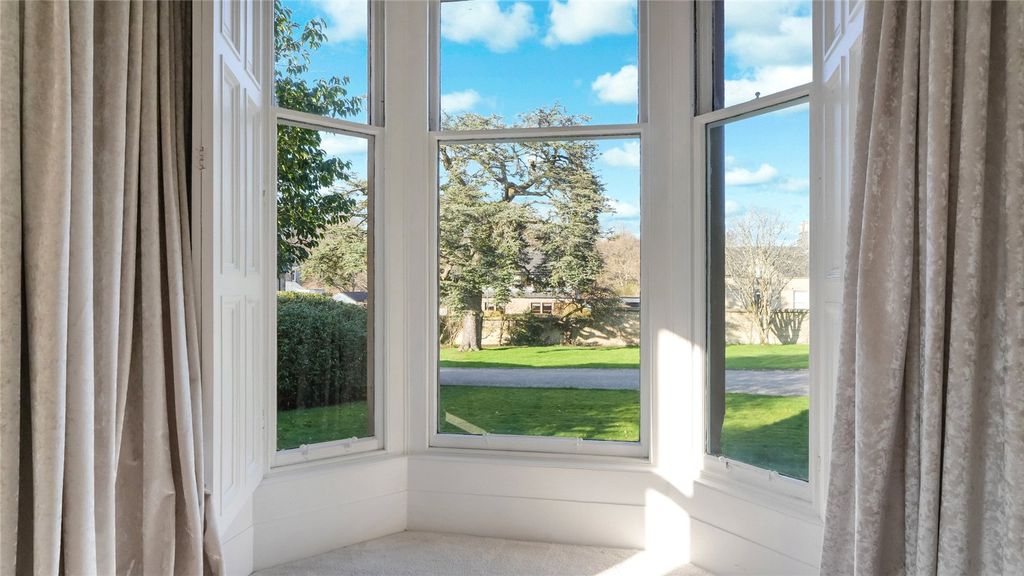 Additional image 13 of 3 bed flat for salePark Place, Stirling, Stirlingshire FK7